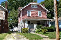 Pre-foreclosure in  WHITTIER AVE Akron, OH 44320