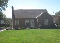 Pre-foreclosure in  36TH ST NW Canton, OH 44709