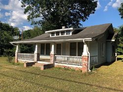 Pre-foreclosure in  WELBORN ST Pelzer, SC 29669