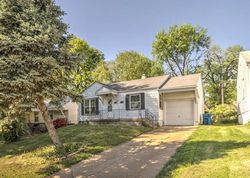 Pre-foreclosure in  HAROLD DR Saint Louis, MO 63134