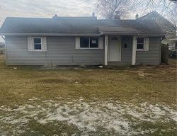 Pre-foreclosure in  OME AVE Dayton, OH 45414