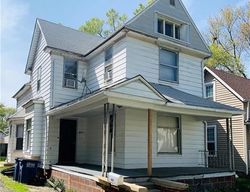 Pre-foreclosure in  VERMAAS AVE Toledo, OH 43612