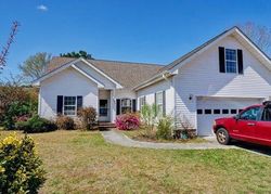 Pre-foreclosure in  ROWSGATE LN Wilmington, NC 28411