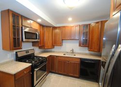 Pre-foreclosure in  PENN ST Burlington, NJ 08016