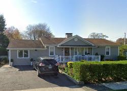 Pre-foreclosure in  MEADOWS END RD Milford, CT 06460