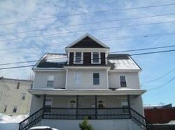 Pre-foreclosure in  FORDWAY ST Derry, NH 03038