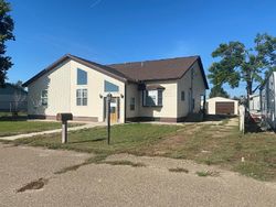 Pre-foreclosure in  9TH AVE SW Sidney, MT 59270