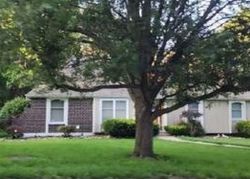 Pre-foreclosure in  NE 69TH ST Kansas City, MO 64119