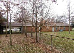 Pre-foreclosure in  EVERETT JONES RD Hazel Green, AL 35750