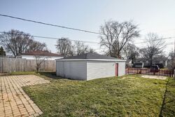 Pre-foreclosure in  HOREB AVE Zion, IL 60099