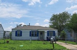 Pre-foreclosure in  E MCFARLAND ST Wichita, KS 67219