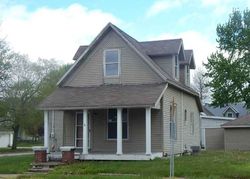 Pre-foreclosure Listing in N PLANK ST ROSSVILLE, IN 46065