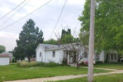 Pre-foreclosure in  W ROOSEVELT ST Freeport, IL 61032