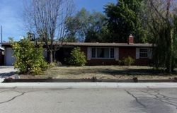 Pre-foreclosure in  W BRENTWOOD DR Boise, ID 83709