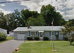 Pre-foreclosure Listing in HOMECREST DR BERLIN, CT 06037