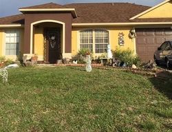 Pre-foreclosure in  GREENBRIER ST Deltona, FL 32738