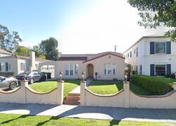 Pre-foreclosure in  EDGEWOOD PL Los Angeles, CA 90019