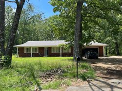 Pre-foreclosure in  BAXTER AVE Mountain Home, AR 72653