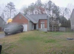 Pre-foreclosure in  HICKORY ST Moody, AL 35004