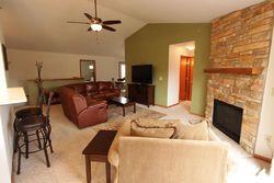 Pre-foreclosure Listing in S SCEPTER DR APT 6 FRANKLIN, WI 53132