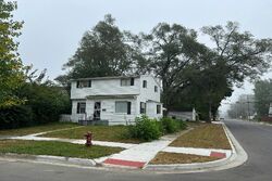 Pre-foreclosure in  CHATHAM Redford, MI 48239