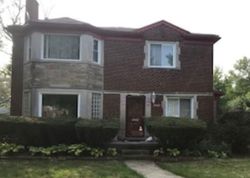 Pre-foreclosure in  SHERBOURNE RD Detroit, MI 48221