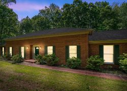 Pre-foreclosure in  WATERFORD DR Spotsylvania, VA 22551