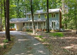 Pre-foreclosure in  TIMBER RIDGE RD Midlothian, VA 23112