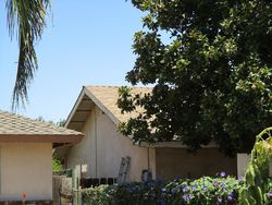 Pre-foreclosure in  W KANAI AVE Porterville, CA 93257