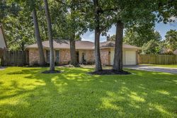 Pre-foreclosure in  GOLF CLUB DR Crosby, TX 77532