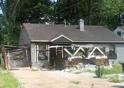 Pre-foreclosure in  MARIANNA ST Memphis, TN 38111
