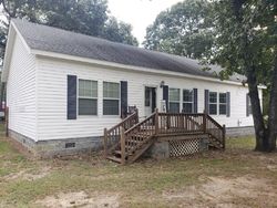 Pre-foreclosure in  CAROLINE DR Cross, SC 29436