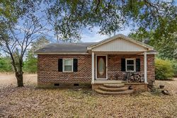 Pre-foreclosure in  MIZELL RD Dorchester, SC 29437