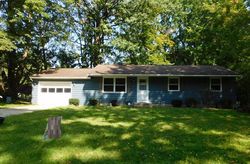 Pre-foreclosure in  EMMETT DR Erie, PA 16511