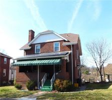 Pre-foreclosure in  GREEN ST Homestead, PA 15120