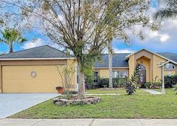 Pre-foreclosure in  QUEENSWOOD CIR Kissimmee, FL 34743