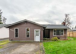 Pre-foreclosure in  PITTSBURG RD Saint Helens, OR 97051