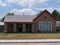 Pre-foreclosure in  N MAIN ST Gage, OK 73843