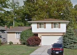 Pre-foreclosure in  CARRBRIDGE DR Cleveland, OH 44143