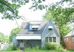 Pre-foreclosure in  BELLESHIRE AVE Cleveland, OH 44135