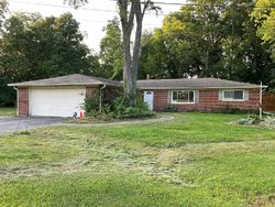 Pre-foreclosure in  BARBARA LN Cincinnati, OH 45244