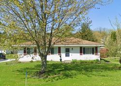 Pre-foreclosure in  SYLVIA DR Chardon, OH 44024
