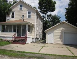 Pre-foreclosure Listing in W MAPLE LN RAVENNA, OH 44266