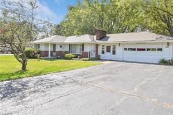 Pre-foreclosure in  SAMPSON DR Girard, OH 44420