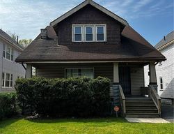 Pre-foreclosure in  FARRINGDON AVE Cleveland, OH 44105