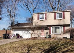 Pre-foreclosure in  SOUTHWAY CT Brook Park, OH 44142