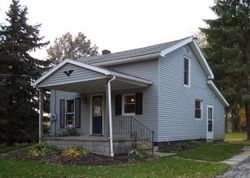 Pre-foreclosure Listing in OAK ST BURGHILL, OH 44404