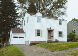 Pre-foreclosure in  WILMER ST Zanesville, OH 43701