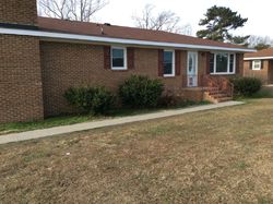 Pre-foreclosure in  TOMMYS RD Goldsboro, NC 27534
