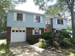 Pre-foreclosure in  DEFEO LN Somers Point, NJ 08244